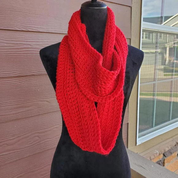 Handmade Crocheted Red Women's Winter Infinity Scarf - Picture 4 of 9